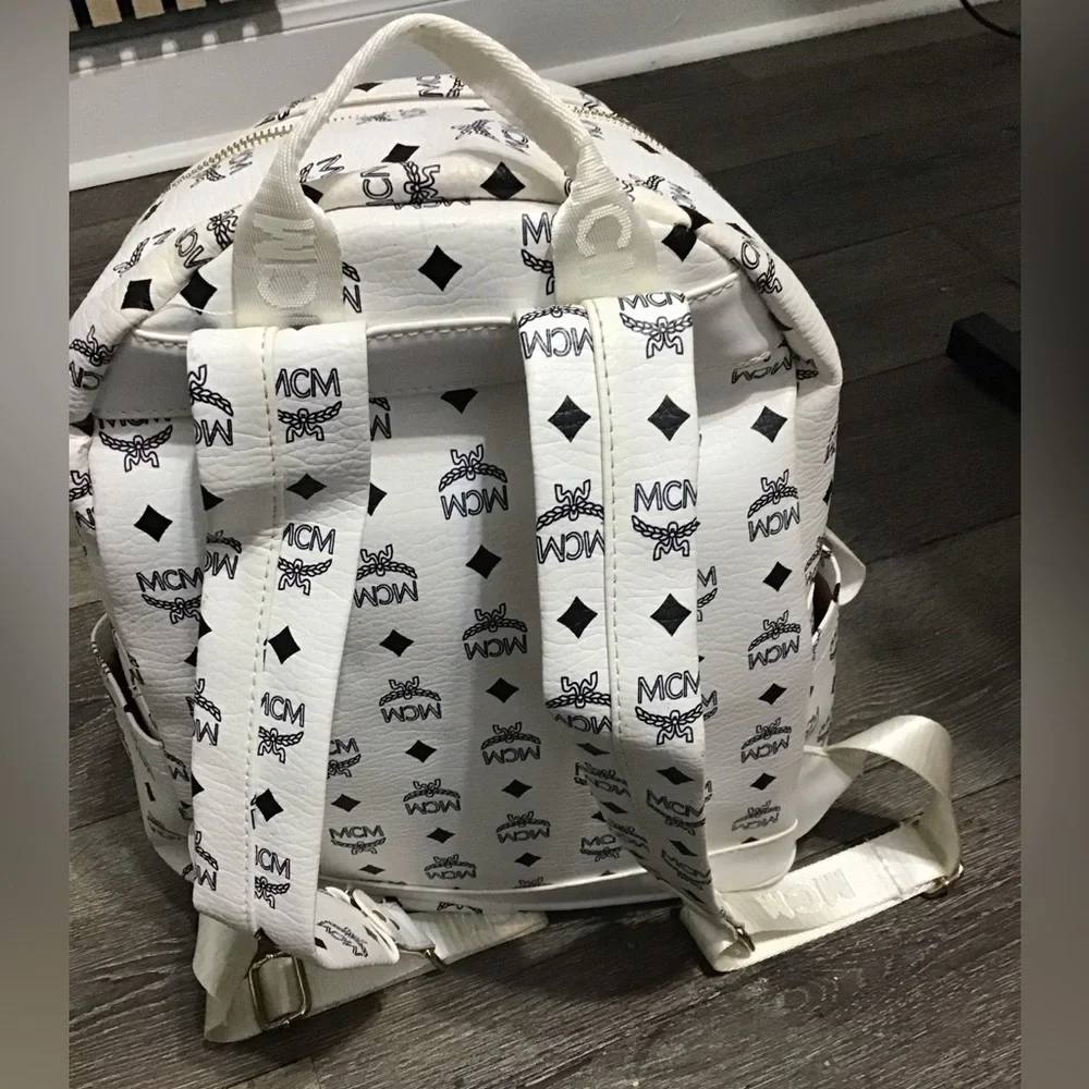 MCM Sneakers